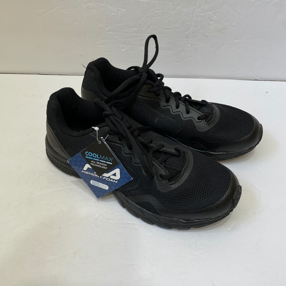 NEW WITH TAGS FILA COOLMAX MEMORY FOAM SNEAKERS IN BLACK